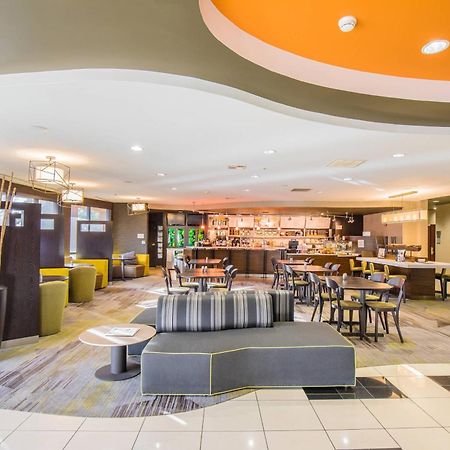 Courtyard By Marriott Merced Exteriör bild